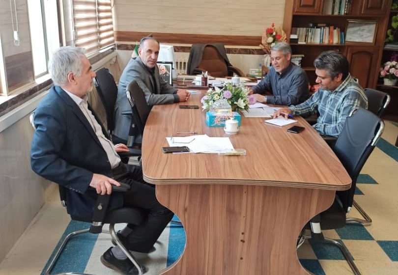  جلسه هماهنگی آرد و نان و بررسی مسایل و مشکلات نانوایی های بخش مرکزی برگزار شد