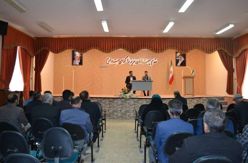  برگزاری جلسه آموزشی شوراهای اسلامی روستاهای بخش کندوان