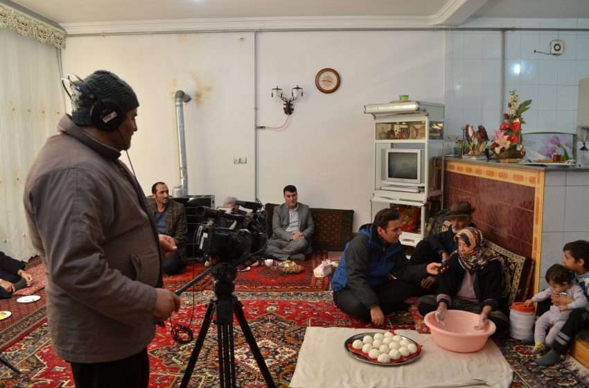  ضبط برنامه کندیمیز در روستای آوین بخش کندوان