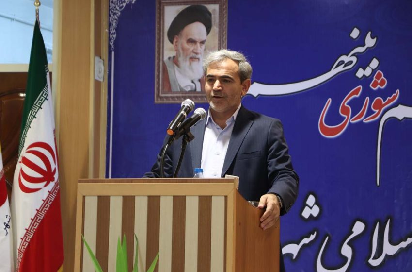  فرماندار ویژه میانه تاکید کرد: اجازه ندهید مسائل فردی و جزئی در مسائل کلان شهری اثر بگذارد