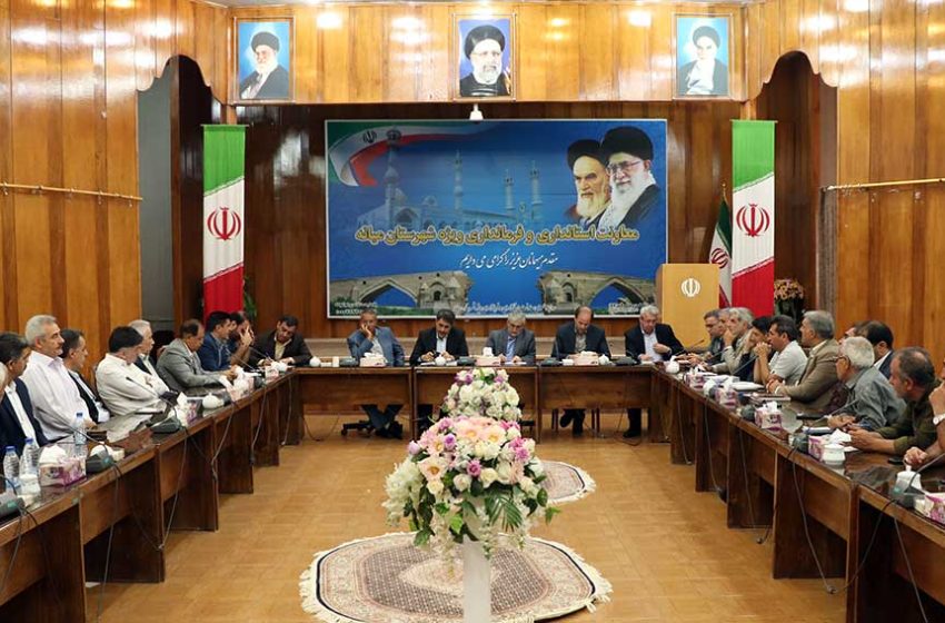  جلسه بررسی مشکلات و مسائل حوزه مالیاتی میانه برگزار شد