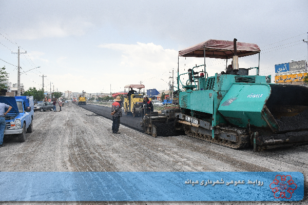  آغاز آسفالت ریزی بلوار شهدای زینبیه میانه