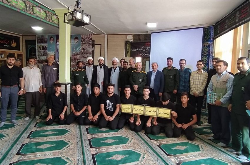  تجلیل از ۲۰ جهادگر نمونه شهرستان