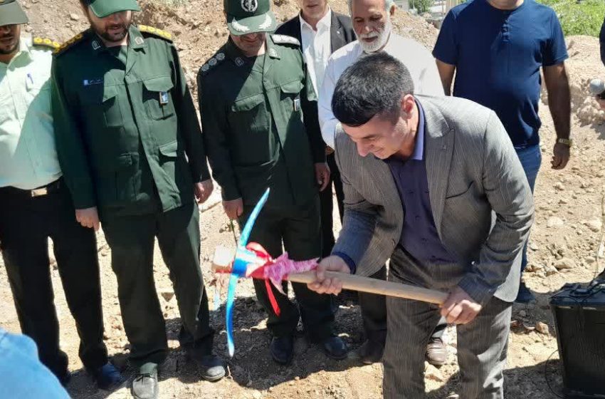  مخزن آب شرب روستای ونجان در بخش کندوان میانه کلنگ زنی شد