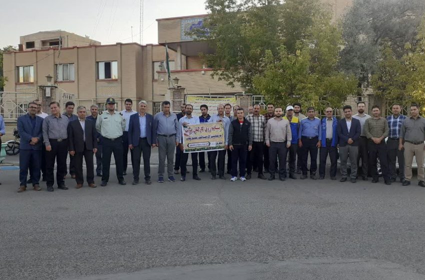  همایش پیاده روی اعضای شورای اداری و کارکنان دولت در بخش ترکمانچای