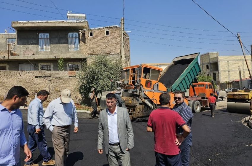  بازدید بخشدار کندوان از پروژه آسفالت روستای طارون