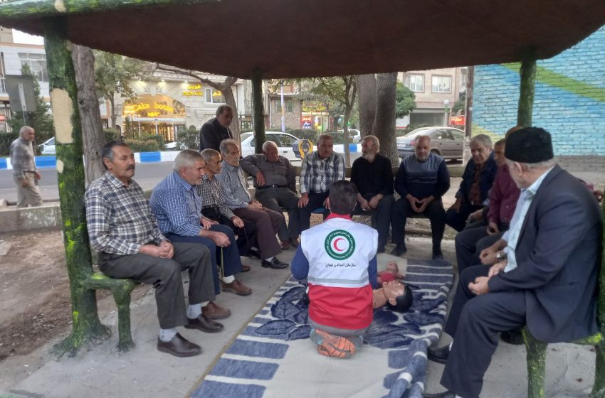  برنامه امدادی و فرهنگی خانواده آماده در پارک فرهنگیان میانه