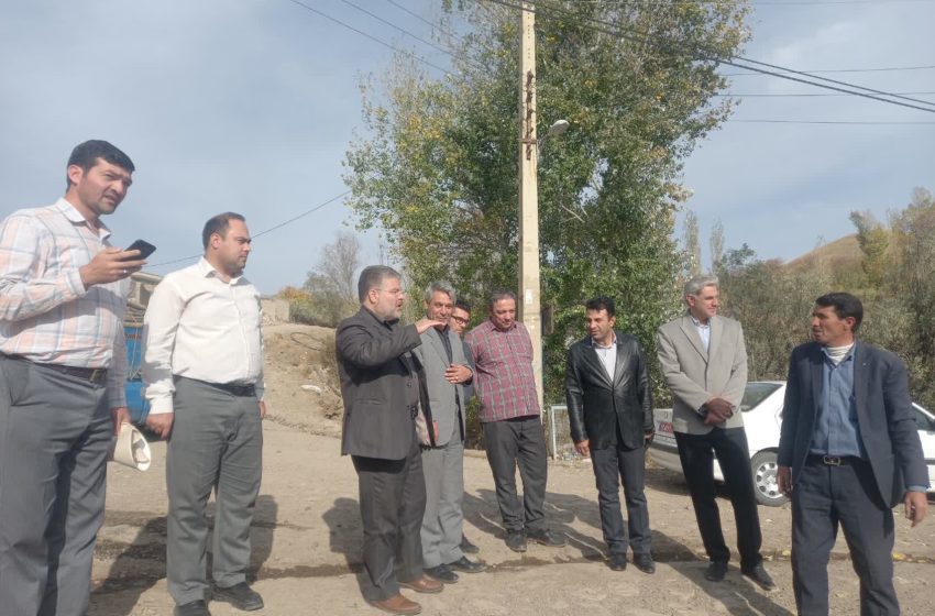  بازدید سرپرست فرمانداری ویژه شهرستان میانه و بخشدار مرکزی از آسفالت ریزی راه روستاهای بخش مرکزی