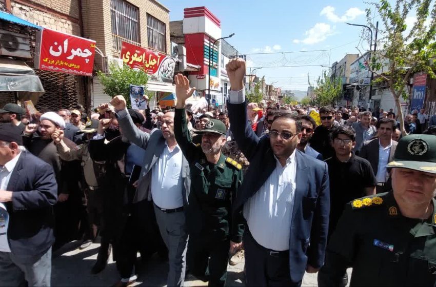  راهپیمایی نمازگزاران جمعه در حمایت  از پاسخ تنبیهی سپاه به رژیم اسرائیل در میانه برگزار شد