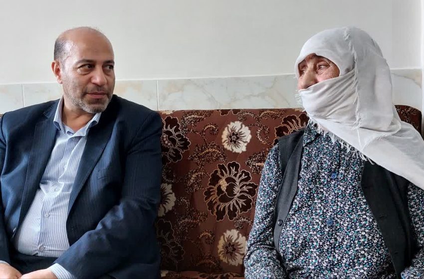  فرماندار میانه با سه خانواده معظم شهید دیدار کرد