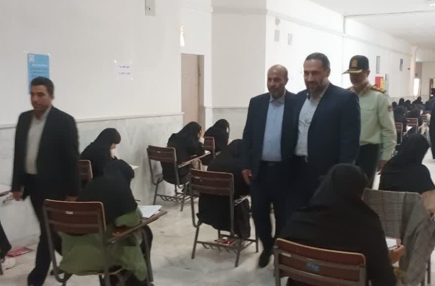  فرماندار میانه از روند برگزاری آزمون سراسری در شهرستان بازدید کرد