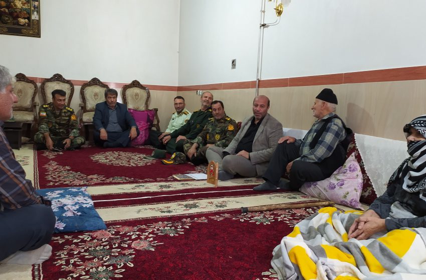  فرماندار میانه با خانواده شهدا و جانبازان دیدار کرد