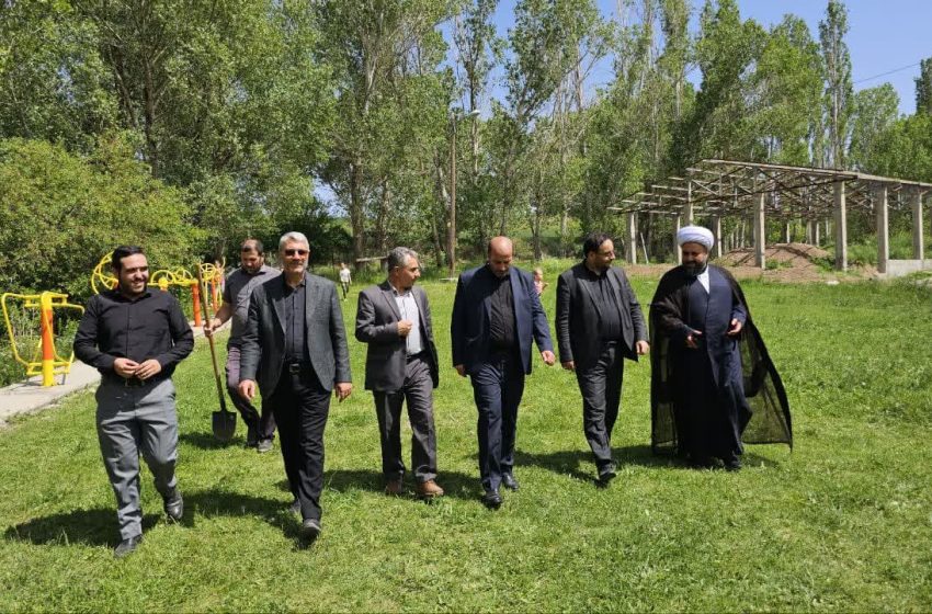  فرماندار میانه از اردوگاه آموزش و پرورش ترکمانچای بازدید کرد