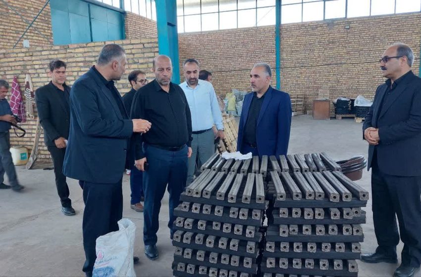  هنربر با حضور در شهرک صنعتی کاغذکنان، از دو واحد تولیدی بازدید کرد