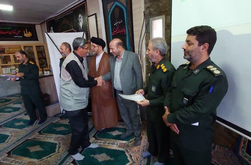  از جهادگران بسیجی شهرستان میانه تجلیل شد