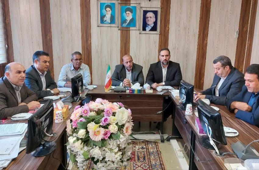  با حضور فرماندار، مشکل آسفالت کوی پزشکان میانه بررسی شد
