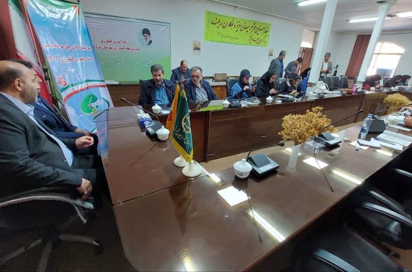  فرماندار میانه از روند برگزاری آزمون پذیرش سرشماران بازدید کرد