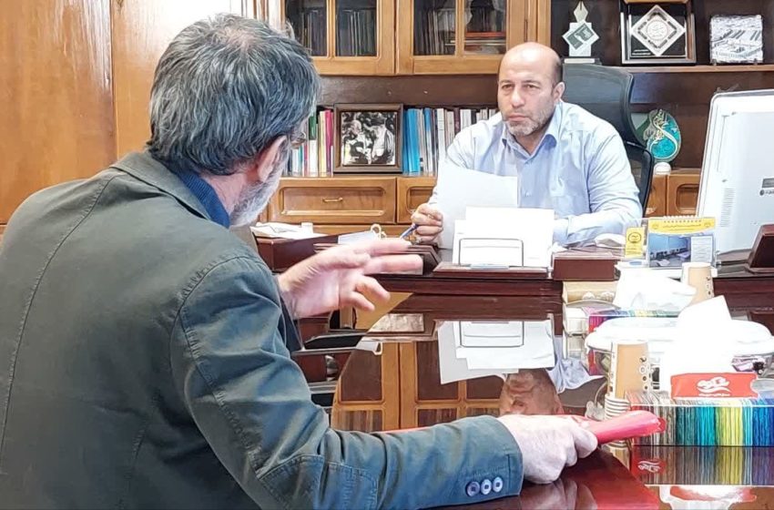  بیش از ۲۰ نفر با هنربر دیدار و مسائل خود را مطرح کردند