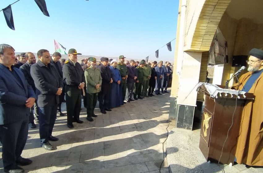  مراسم بزرگداشت لاله های گمنام میانه برگزار شد