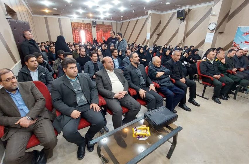  مراسم گرامیداشت روز دانشجو در دانشگاه پیام نور میانه برگزار شد