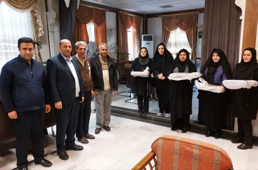  از بانوان شاغل در فرمانداری میانه تجلیل شد