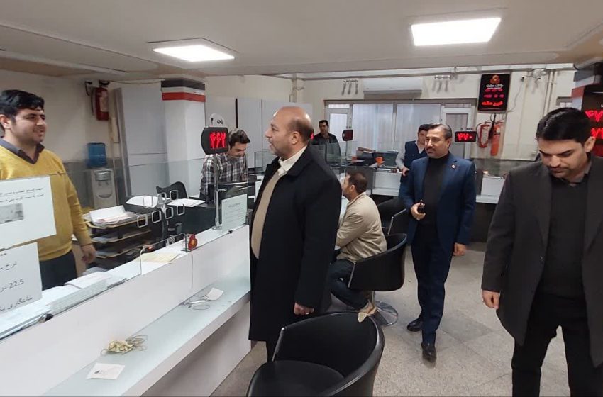  هنربر بطور سرزده از چند اداره و بانک بازدید کرد