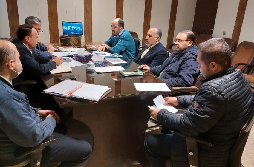  جلسه بررسی وضعیت ارتباطی نقاط اخذ رای شهرستان میانه برگزار شد