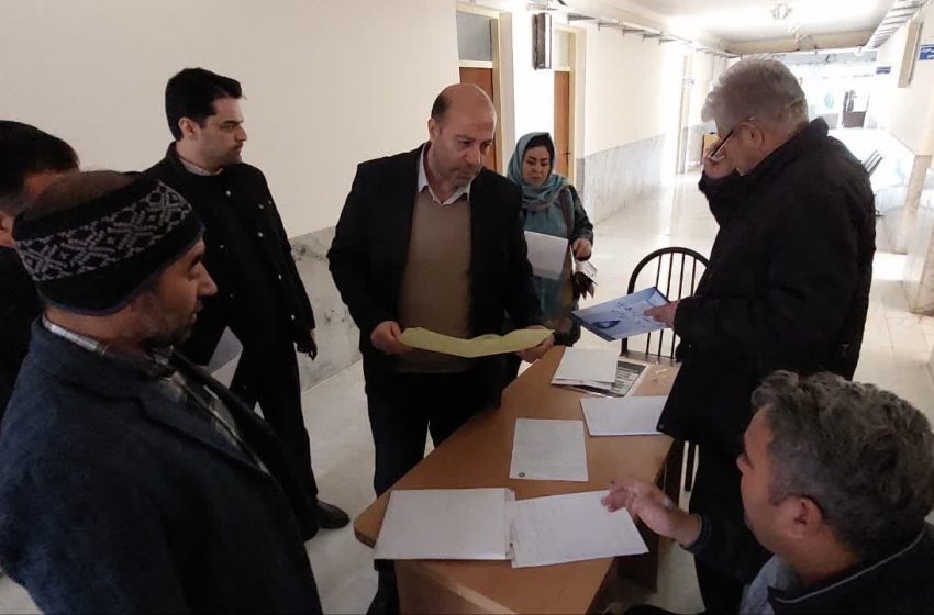  بازدید سرزده فرماندار میانه از ادارات تعاون، کار و رفاه اجتماعی و امور مالیاتی