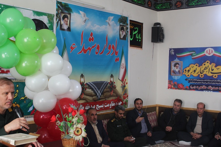  مراسم جشن انقلاب مدرسه دخترانه عفاف شهر آقکند