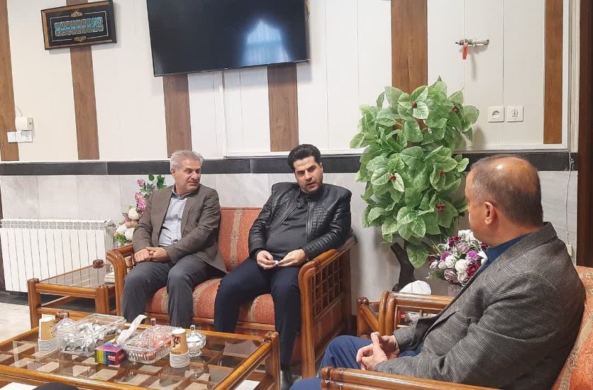  دیدار مشاور و مدیر حوزه معاون امنیتی و انتظامی وزارت کشور با فرماندار ویژه میانه