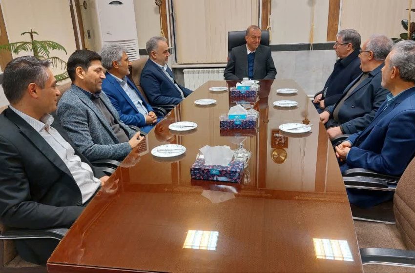  دیدار مدیران حوزه بانک ملی شهرستان با فرماندار ویژه میانه برای تبریک انتصاب