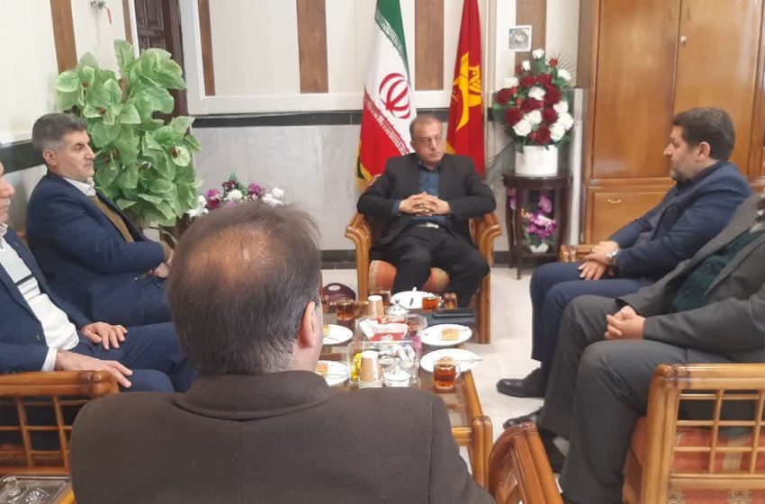  مدیران حوزه بانک سپه شهرستان میانه با فرماندار ویژه میانه دیدار کردند