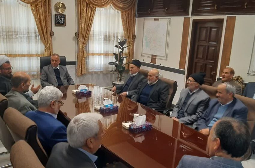  دیدار جمعی از روستاییان و کشاورزان قافلانکوه غربی(آچاچی) و گرمی جنوبی با فرماندار میانه