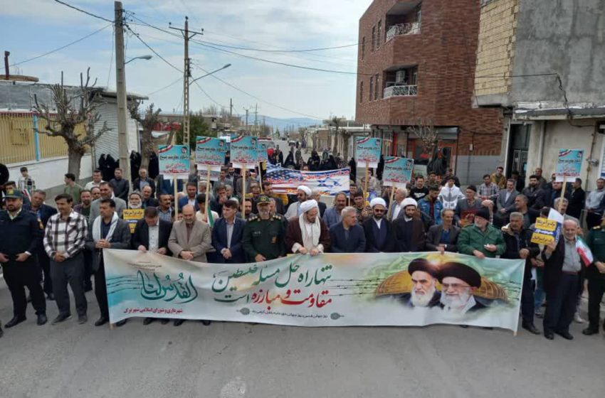  راهپیمایی روز قدس در مرکز بخش کندوان برگزار شد.