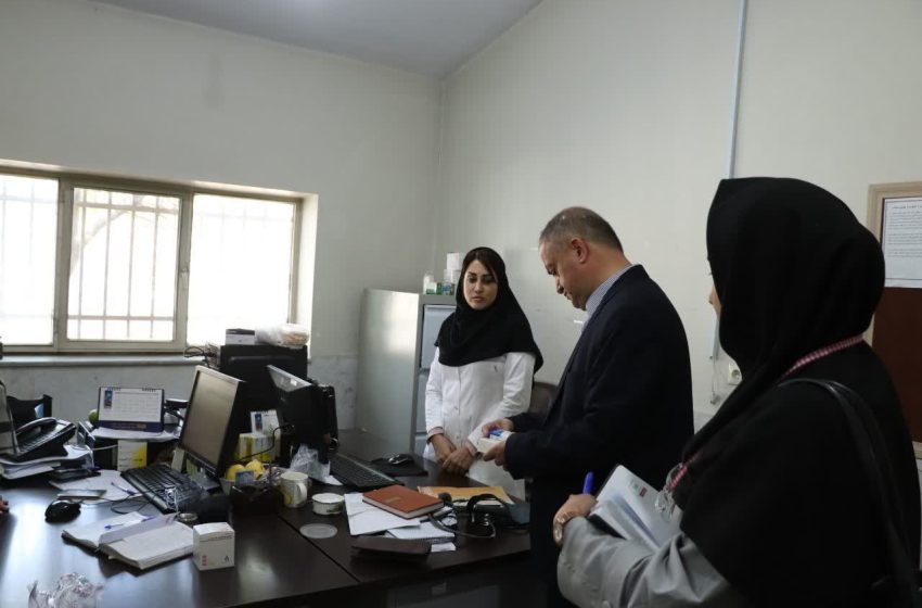 خدمات بهداشتی و درمانی باید در شان مردم میانه باشد