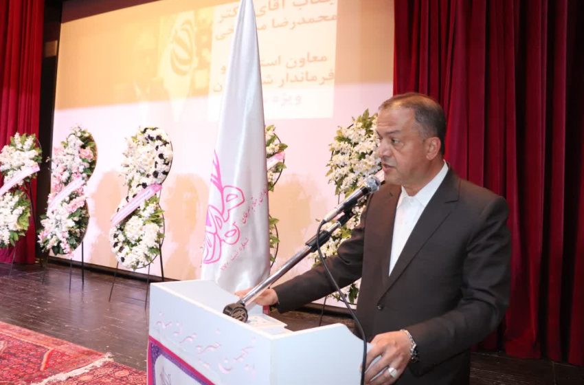  معلمان همیشه در کارهای خیرخواهانه پیشقدم بوده اند