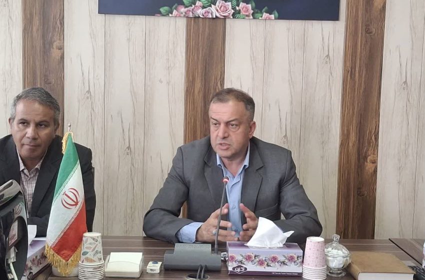  پیگیری رفع موانع آغاز فرایند ساخت گلخانه مدرن و پایانه محصولات کشاورزی در میانه