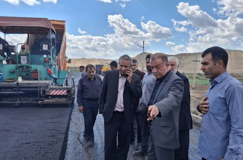  فرماندار ویژه میانه از فرایند آسفالت ریزی مسیر روستایی ارس-قویجاق-قره آور  بازدید کرد