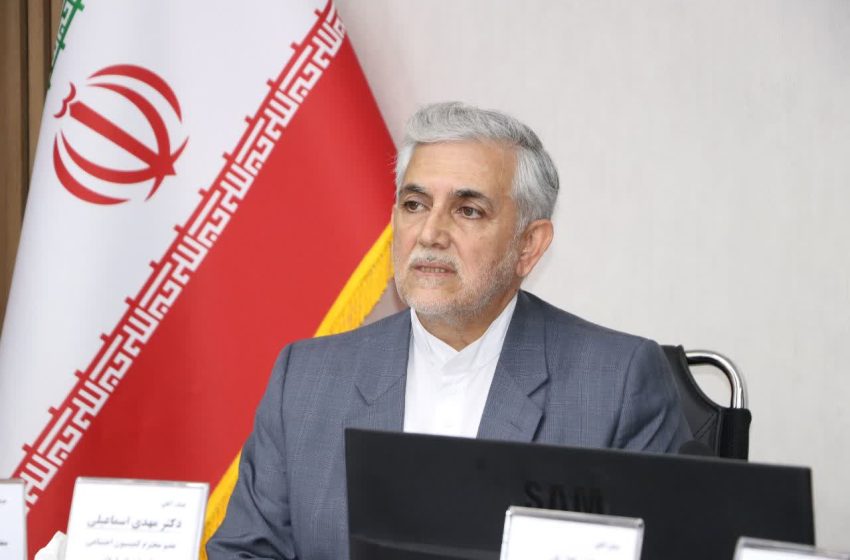  تبدیل وضعیت نیروهای شرکتی فولاد آذربایجان و سایر شرکت ها جزء مطالبات جدی جامعه کارگری است