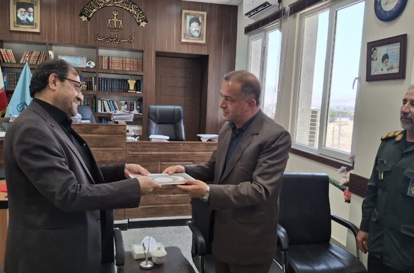  حضور فرماندار ویژه میانه در جمع کارکنان دستگاه قضایی شهرستان به مناسبت هفته قوه قضاییه