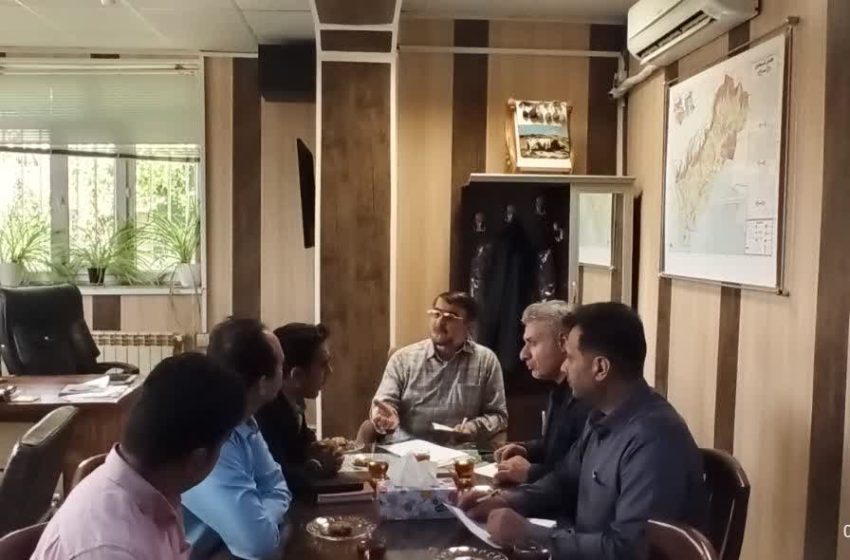  برگزاری جلسه بررسی و رفع مشکل آب شرب شهر ترک