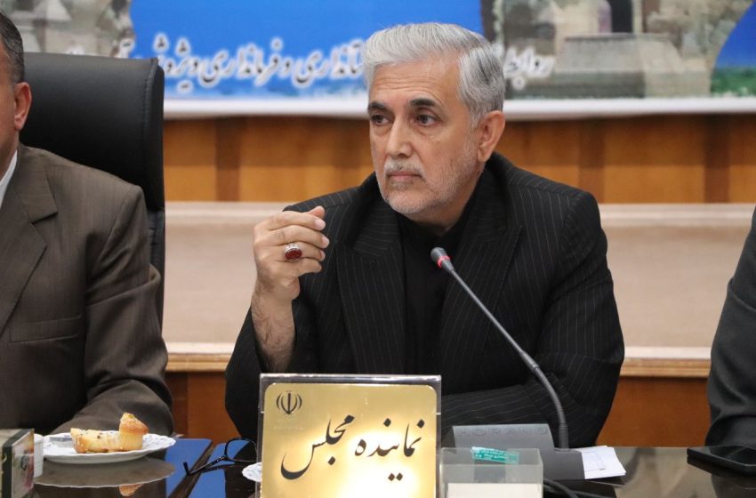  همچنان با تخصیص اعتبار نا کافی در حوزه شهرستان با تنش آبی مواجه هستیم /تخصیص بیش از ۹۲ میلیارد تومان از سهم نمایندگان برای پروژه های شهرستان