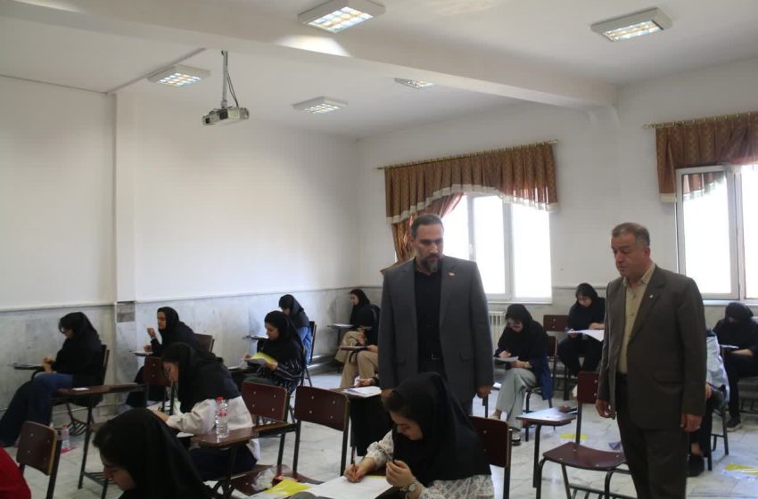  بازدید فرماندار ویژه میانه از فرایند برگزاری نوبت دوم کنکور سراسری در حوزه های امتحانی دانشگاه آزاد