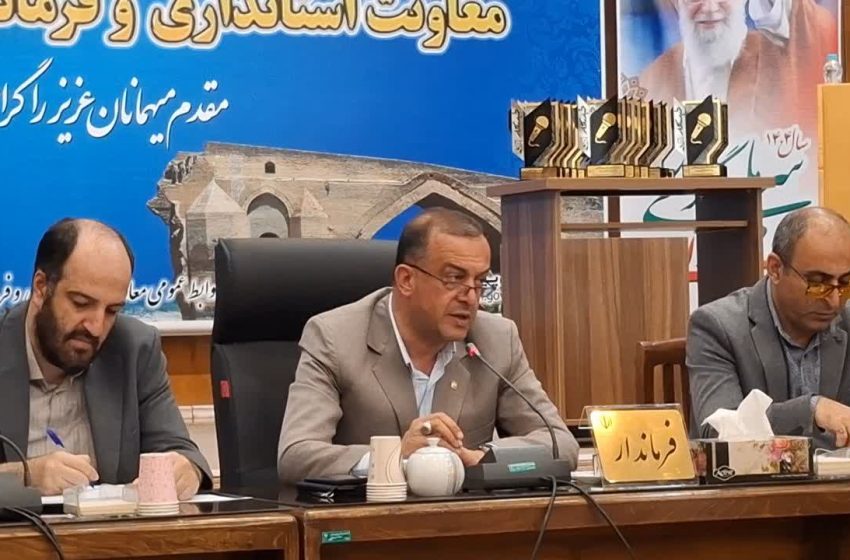  همراهی مردم با دولت مستلزم شفافیت و اطلاع رسانی است/تشکیل خانه مطبوعات را پیگیری خواهیم کرد/روسای ادارات ملزم به پاسخگویی به خبرنگاران هستند