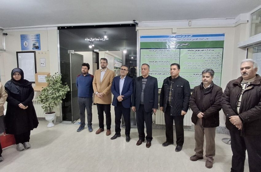  فرماندار ویژه میانه از اداره ثبت احوال شهرستان بازدید کرد