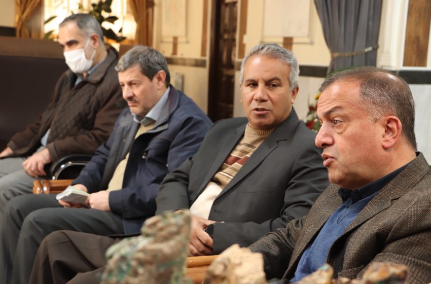  تسهیل موانع سرمایه گذاری در شهرستان عامل گسیل سرمایه گذاران به شهرستان است